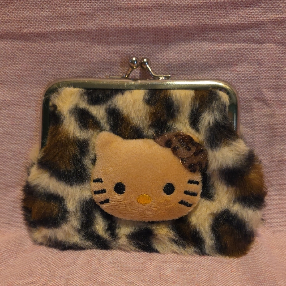 Faux Fur Leopard Print Coin Purse with Hello Kitty Applique - Tan/Brown